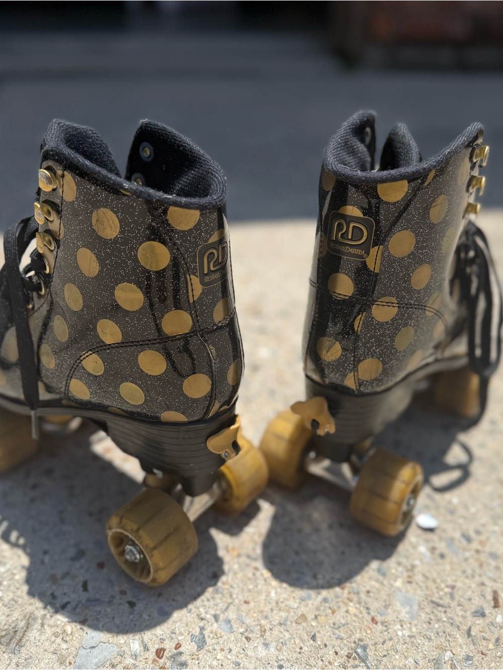 Roller Derby Big Kids Black & Gold Polka Dot Roller Skates -adjustable 3-6 youth